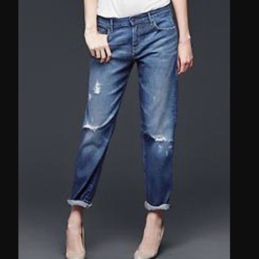 GAP 1969 Easy Fit Boyfriend Jean